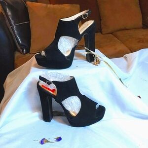 Jessica Simpson chunky suede heels